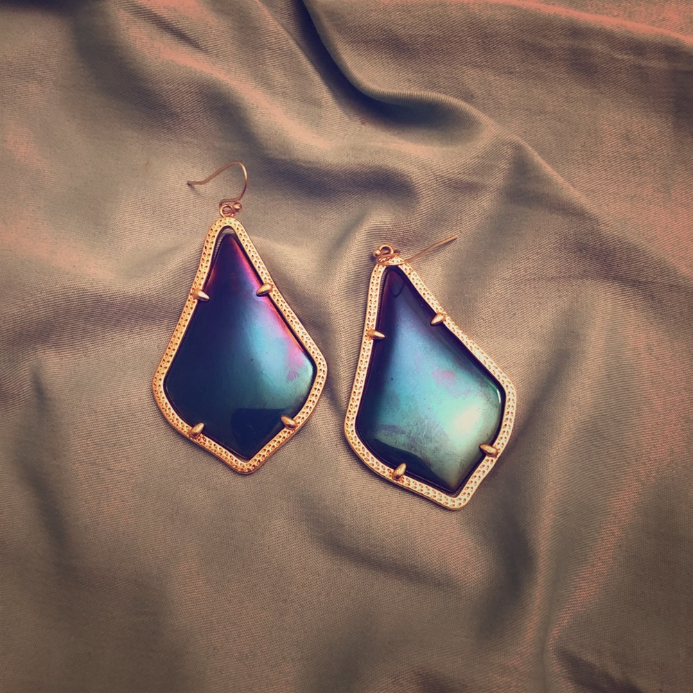 *RARE* Kendra Scott Moody drop earrings